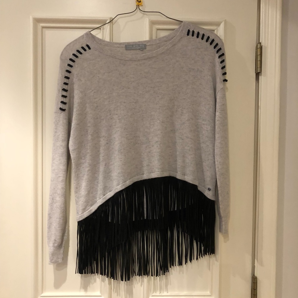 Fringe sweater